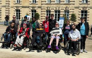 Malgré la pluie, la course d’orientation inclusive à Savigny-le-Temple a été un succès